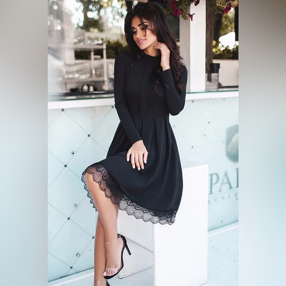 Dresses & Skirts - Black Fit and Flare Lace Hem Dress Size Small